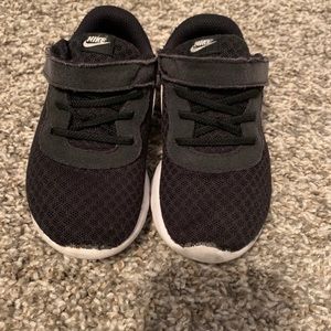 Nike toddler shoes